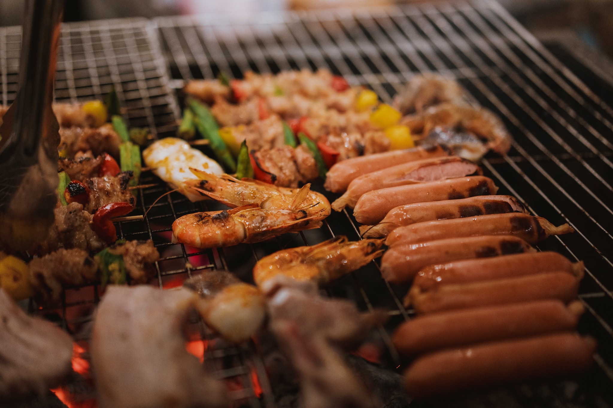 Khoảnh khắc sum họp bên tiệc nướng